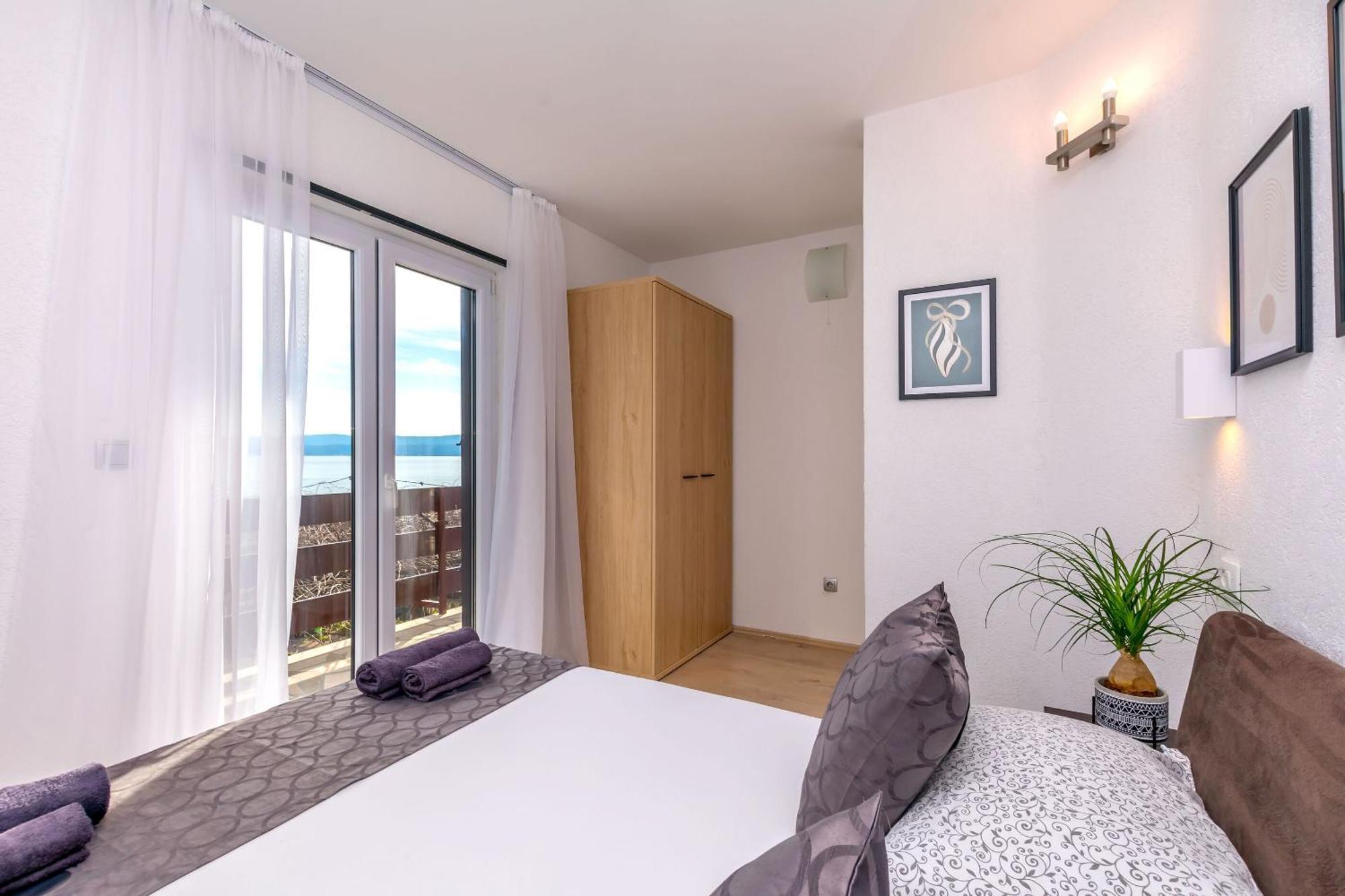 Apartments Mladen Duce Exterior photo