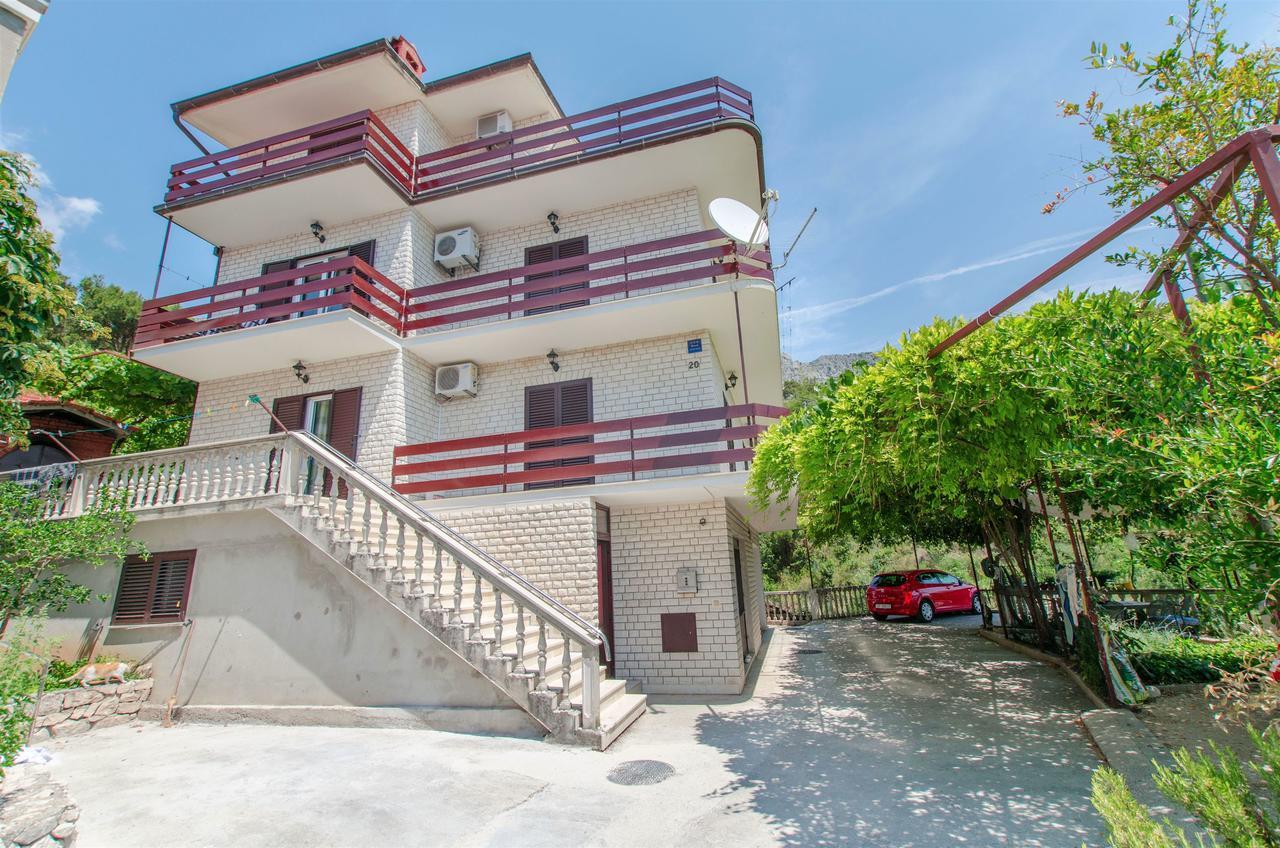 Apartments Mladen Duce Exterior photo